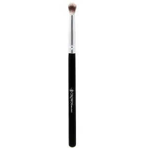 Crown Pro Deluxe Crease Brush - SS012