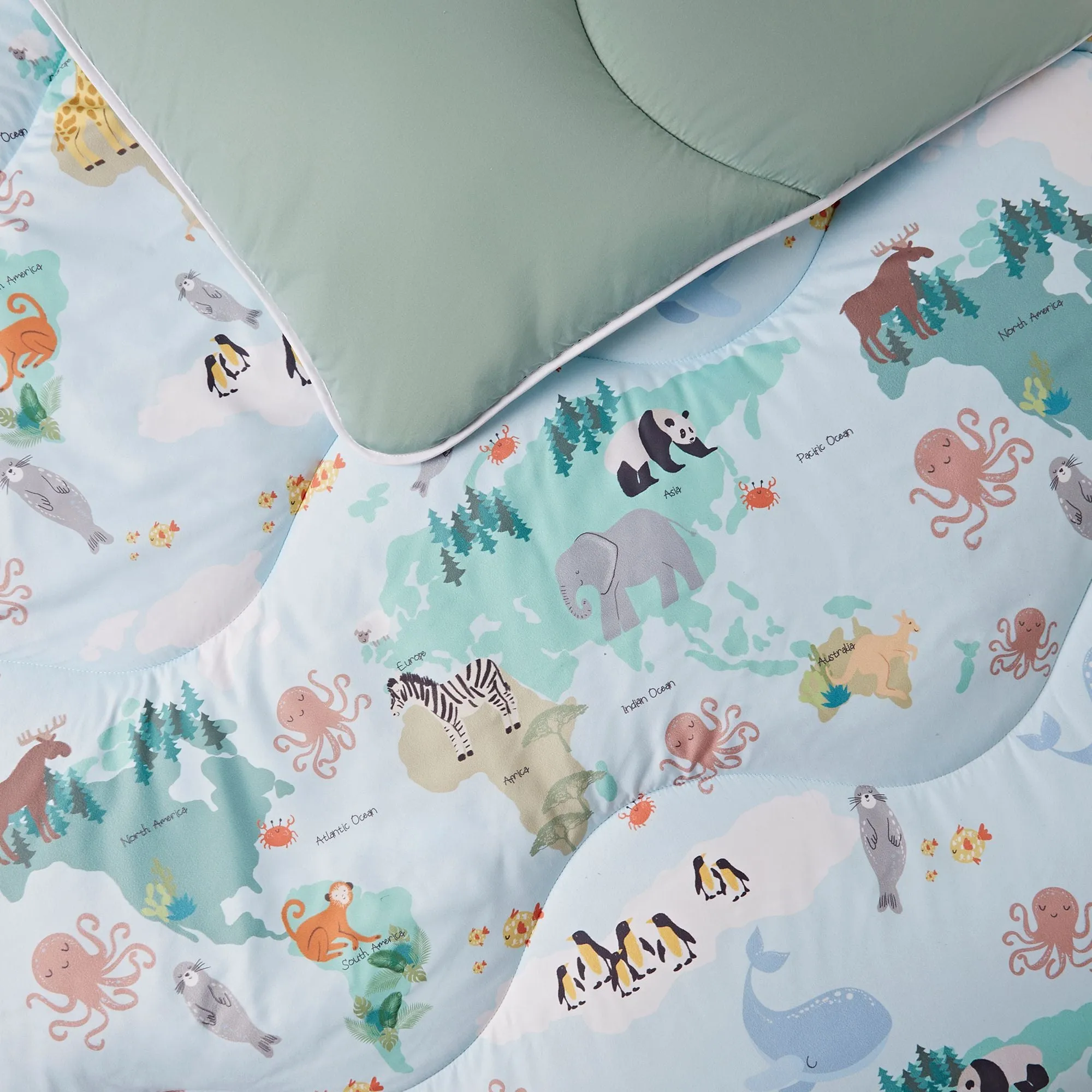 Night Lark® Junior - Animal Atlas - Childrens Coverless Duvet Set